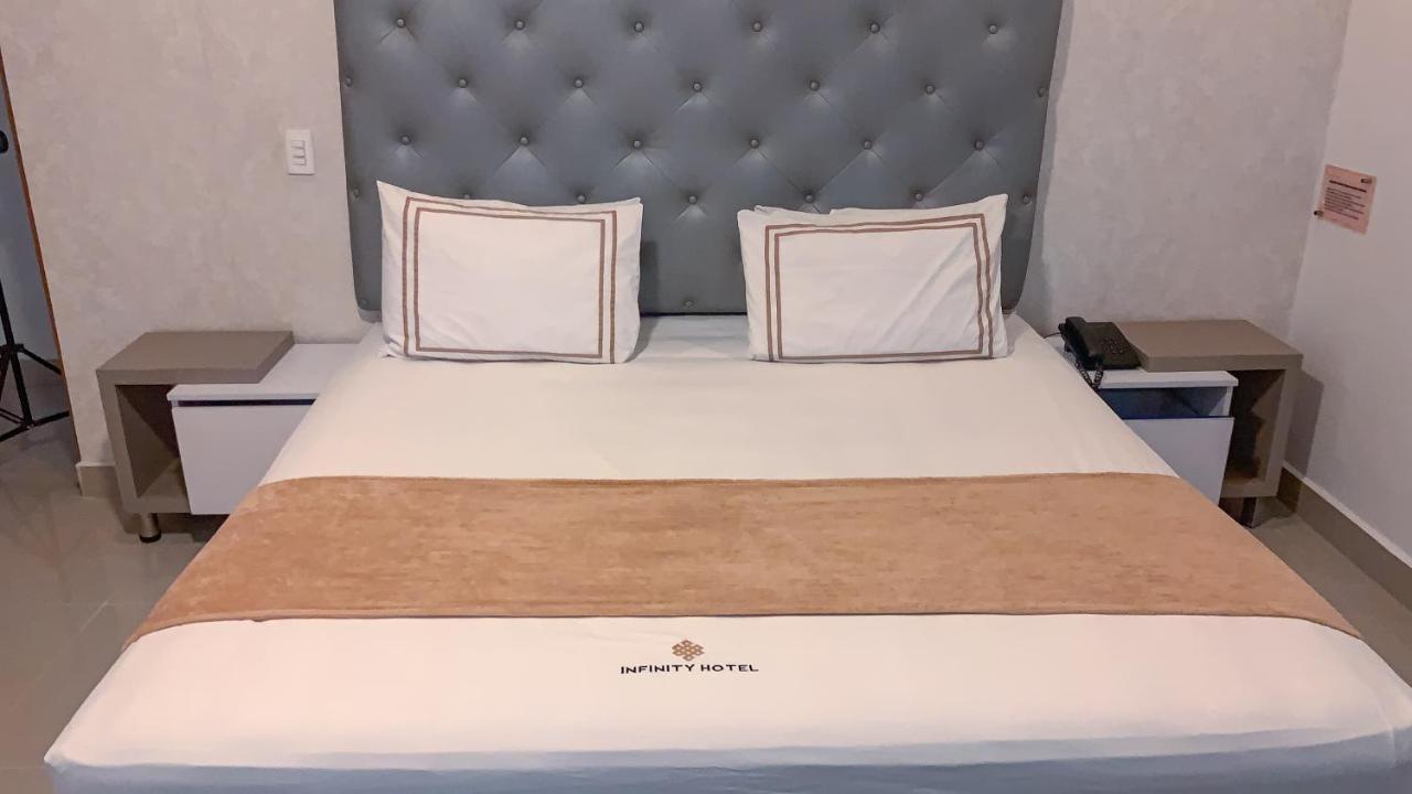 Infinity Hotel Medellin Bagian luar foto