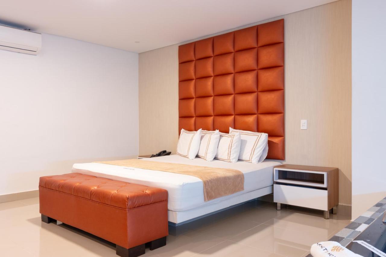 Infinity Hotel Medellin Bagian luar foto