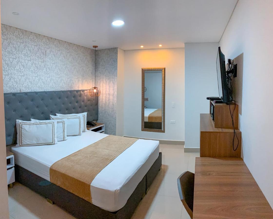 Infinity Hotel Medellin Bagian luar foto