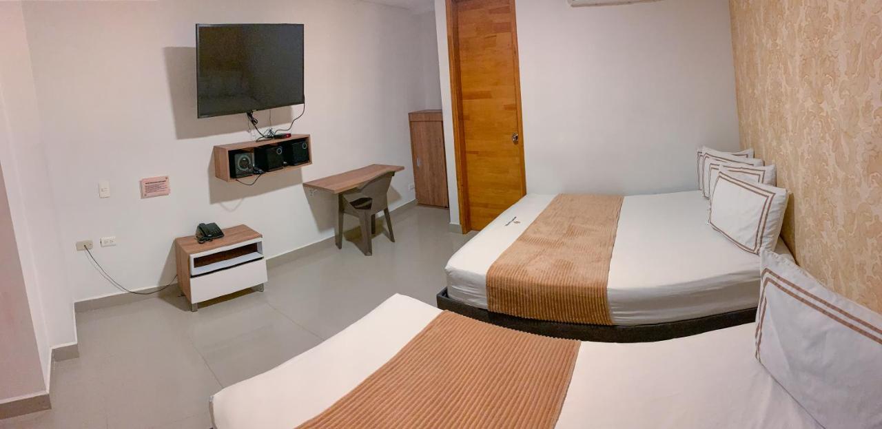 Infinity Hotel Medellin Bagian luar foto