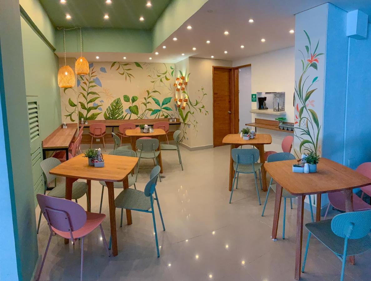 Infinity Hotel Medellin Bagian luar foto