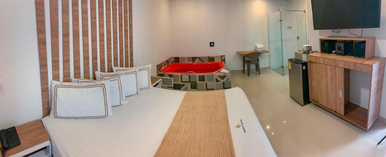Infinity Hotel Medellin Bagian luar foto