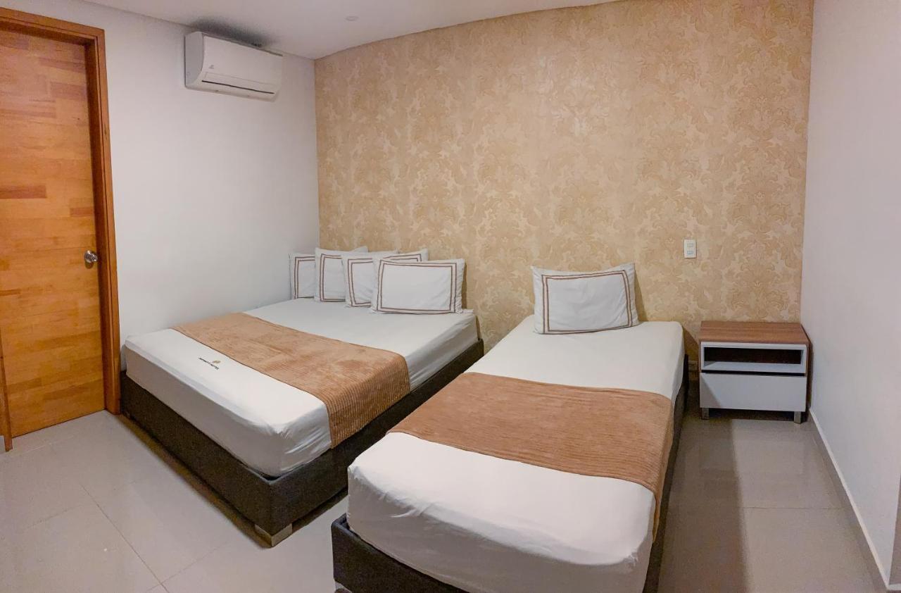 Infinity Hotel Medellin Bagian luar foto