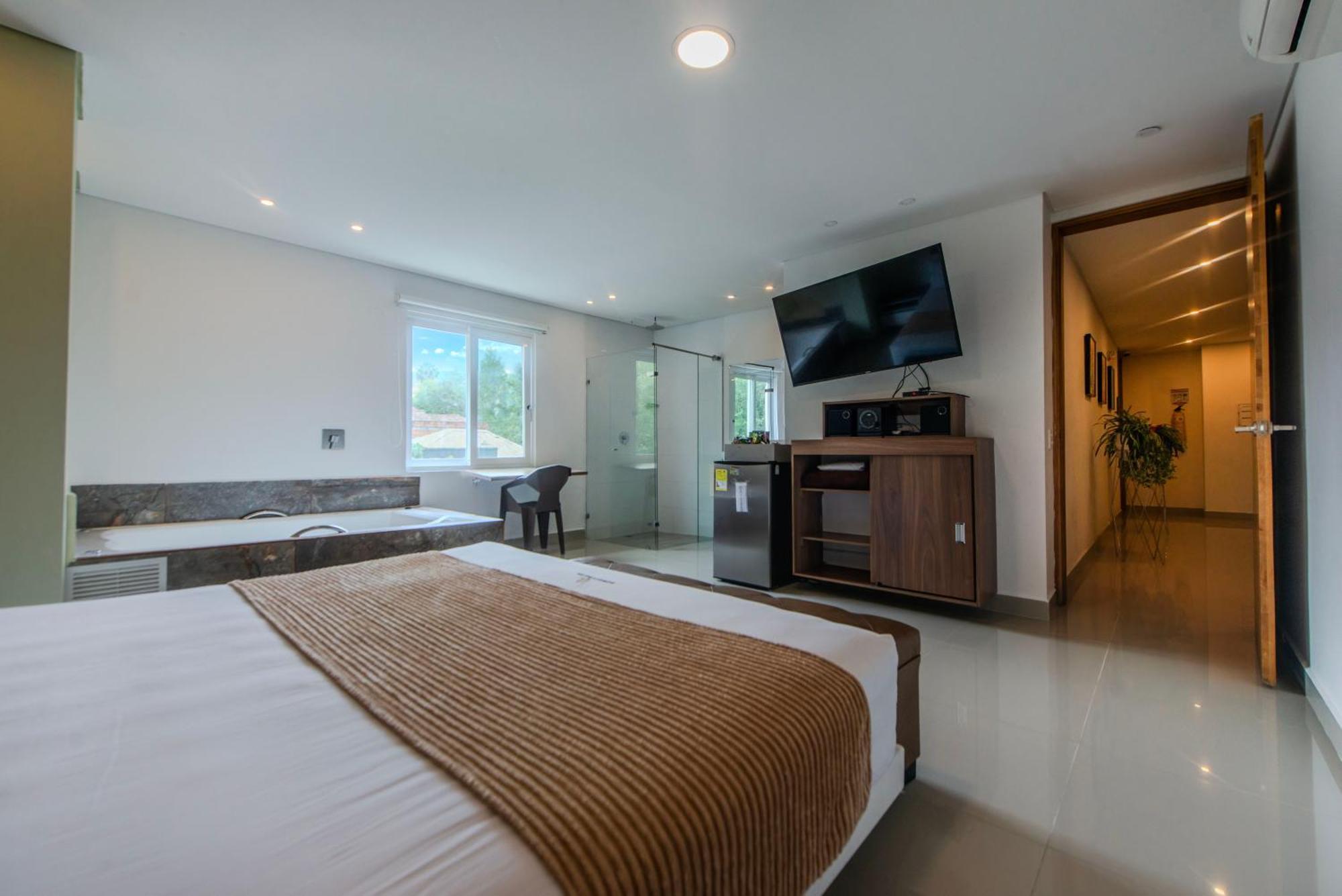 Infinity Hotel Medellin Bagian luar foto